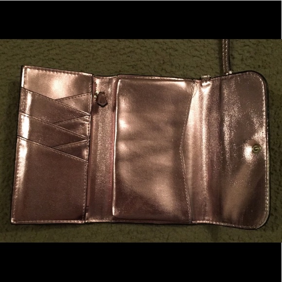 Victoria’s Secret Pink Snakeskin Wallet - Picture 3 of 5